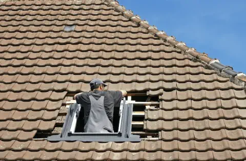 Pose de velux à Mouzeil